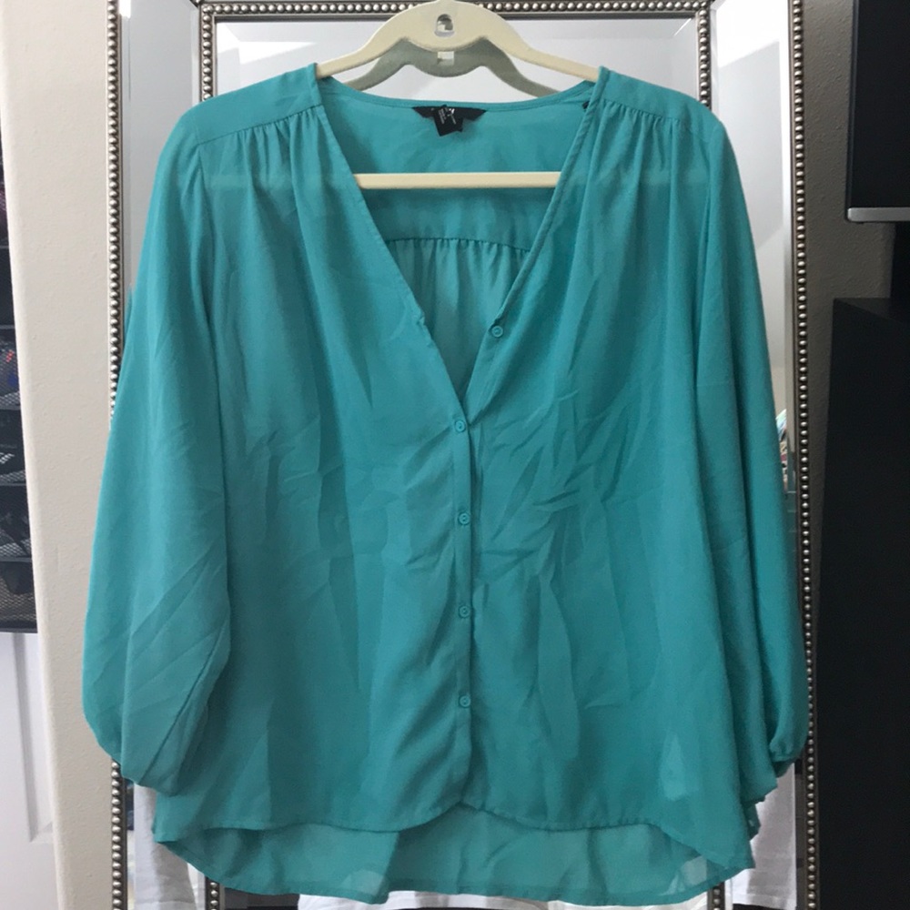 Torquiest blouse